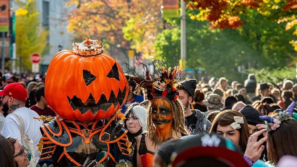 Lễ hội Halloween đầy m&agrave;u sắc
