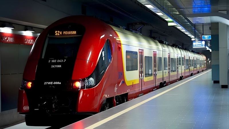 Tàu SKM nằm ngay dưới tầng hầm sân bay