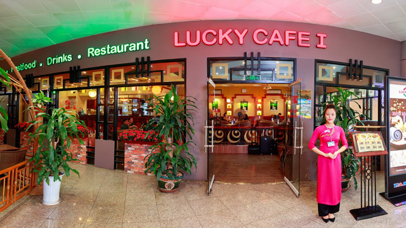 Không gian tại Lucky Restaurant - Sân bay nội bài