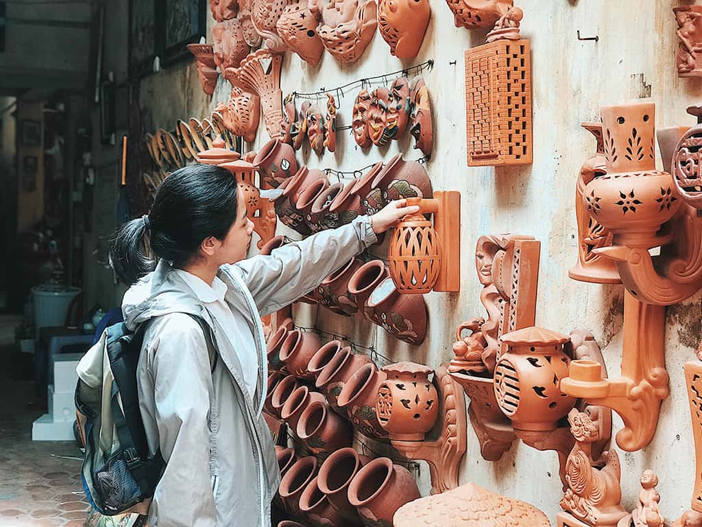 Làng gốm nổi tiếng để đi chơi ở Hà Nội giá rẻ
