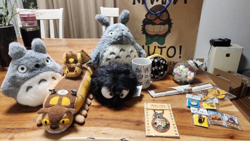 Mua sắm đồ ghibli tại Ghibli Park