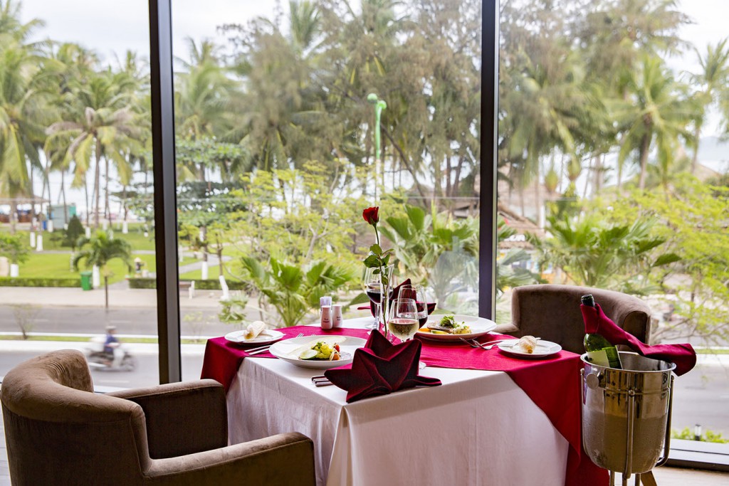 Restaurant Vela at StarCity Nha Trang - the ideal choice for a Nha Trang vacation