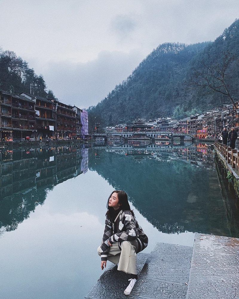 Phượng Hoàng cổ trấn đẹp bốn mùa trong năm