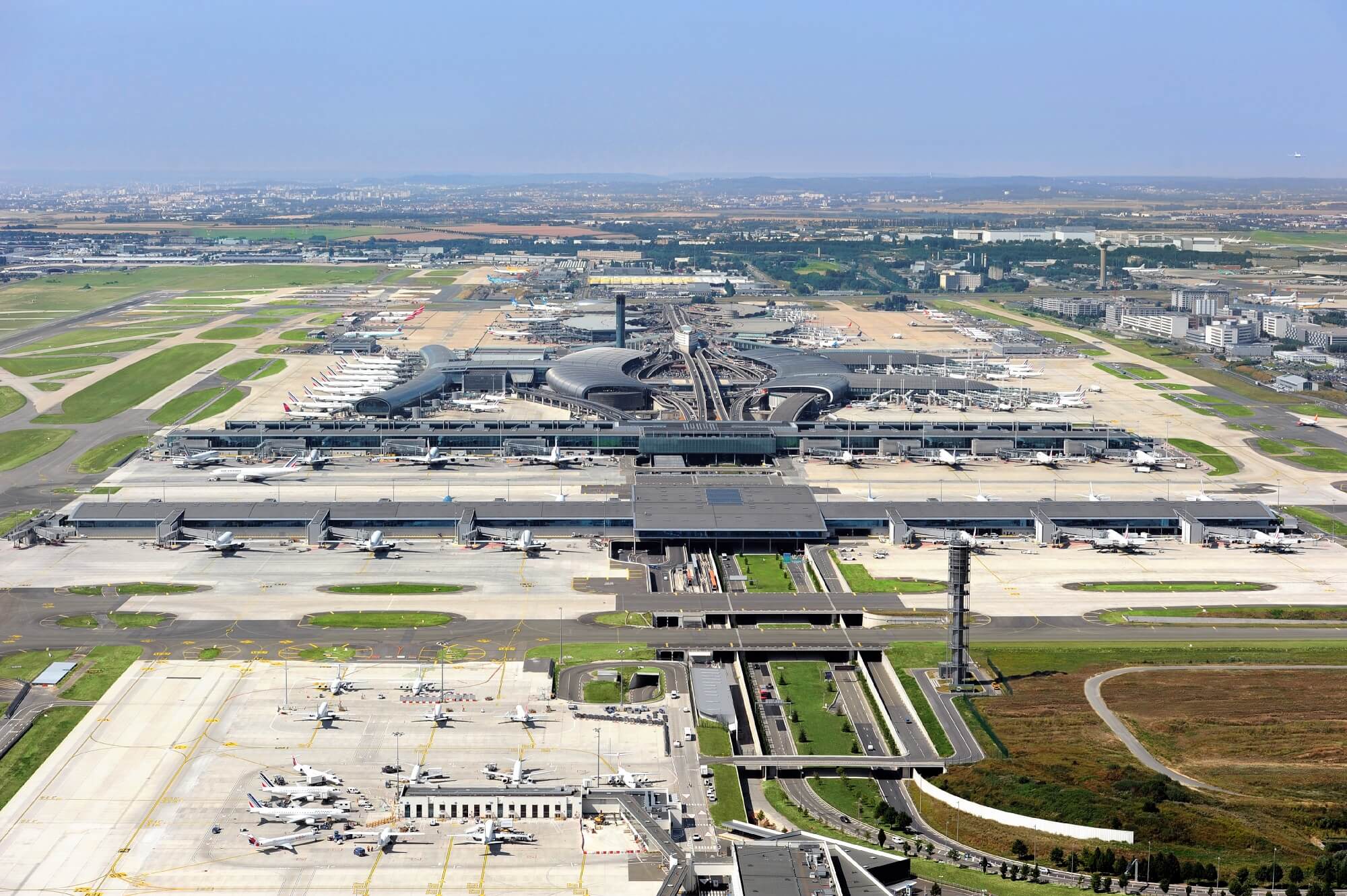 Sân bay Charles de Gaulle (Paris, Pháp) cách trung tâm bao xa? Cách di  chuyển từ sân bay đến trung tâm - BestPrice - BestPrice