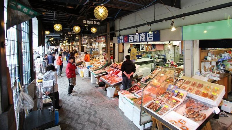 Chợ Nijo là thiên đường hải sản