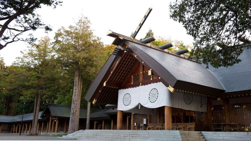 Đền Hokkaido Jingu là ngôi đền Thần đạo quan trọng nhất Hokkaido