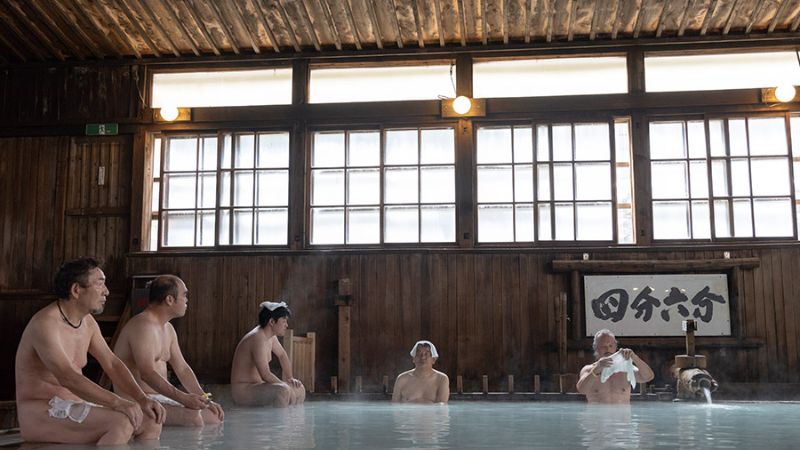 Văn h&oacute;a tắm onsen tại Nhật Bản
