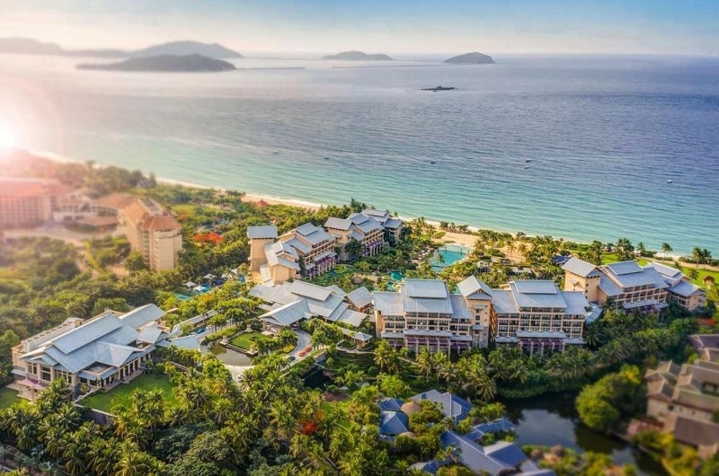 Vịnh Á Long là địa điểm nổi tiếng ở Hải Nam