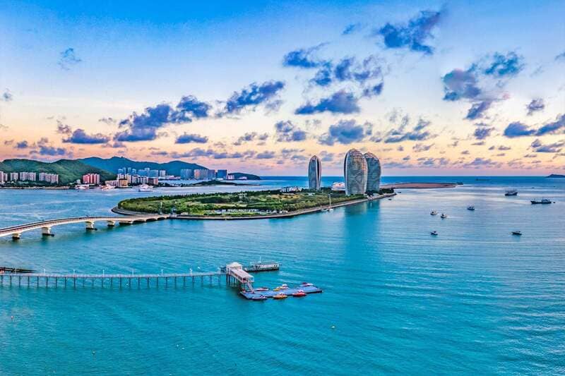 Từ tháng 10 tới tháng 4 năm sau là là thời điểm đẹp nhất đi đảo Hải Nam