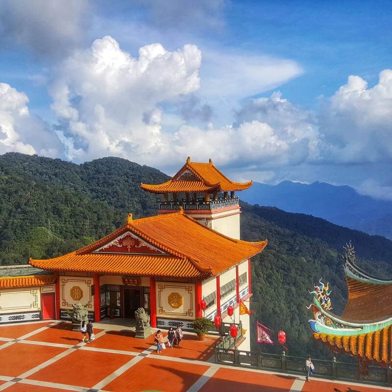 Tham quan đền Chin Swee Cave ở Genting