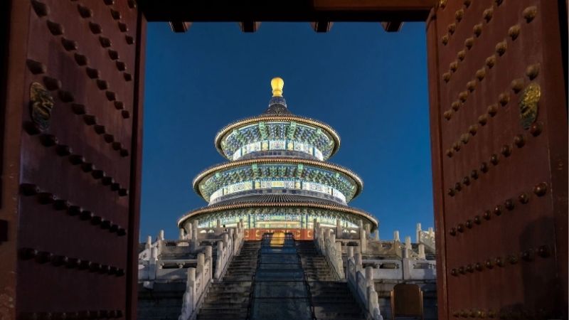 Thi&ecirc;n Đ&agrave;n về đ&ecirc;m lung linh, kỳ ảo 