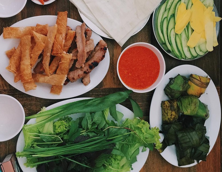 Quán nem nướng Đặng Văn Quyên - Quán nem nướng ngon ở Nha Trang nổi tiếng nhất