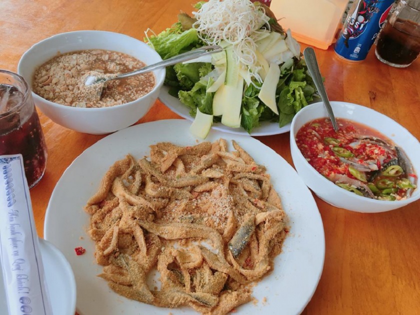 Gỏi cá Nam Ô - Món ăn tối ngon ở Đà Nẵng được yêu thích nhất
