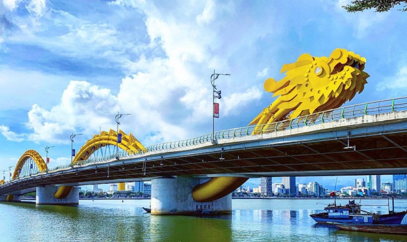 Cầu Rồng - Biểu tượng du lịch của thành phố Đà Nẵng