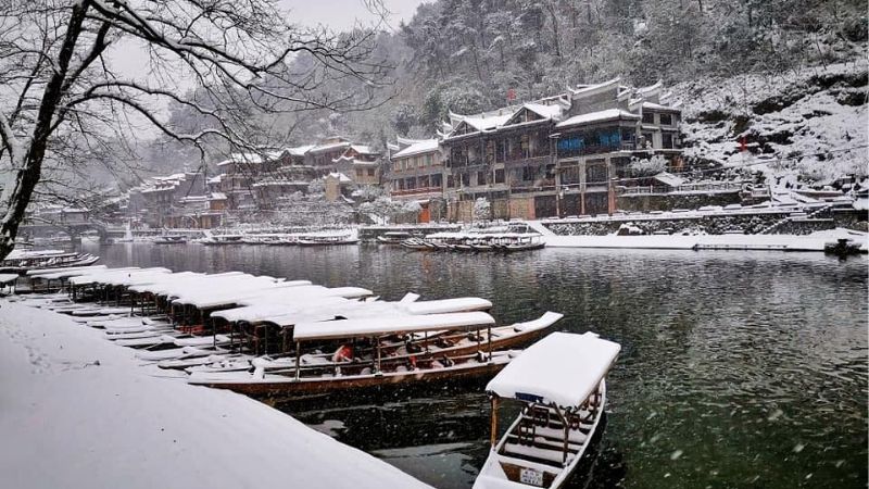 Thời tiết Phượng Ho&agrave;ng Cổ Trấn m&ugrave;a đ&ocirc;ng