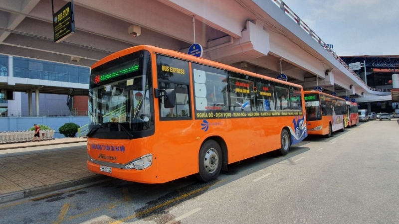 Xe 68 - xe bus Nội Bài Hà Đông chất lượng cao