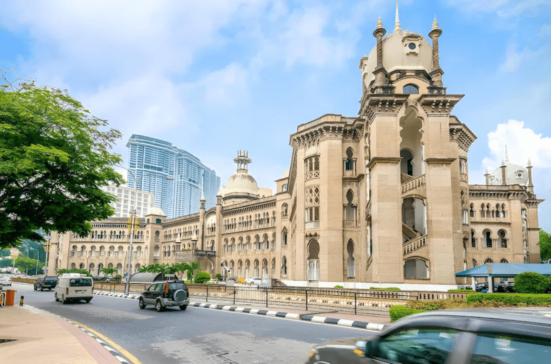 Scarletz Suites KLCC Twin Tower by Purple Orchid