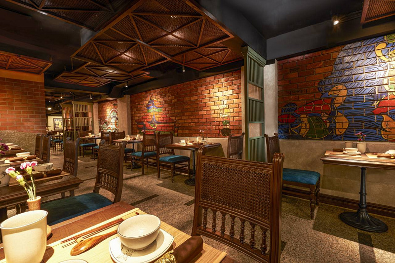 Không gian ấm cúng, sang trọng của nhà hàng Hà Nội