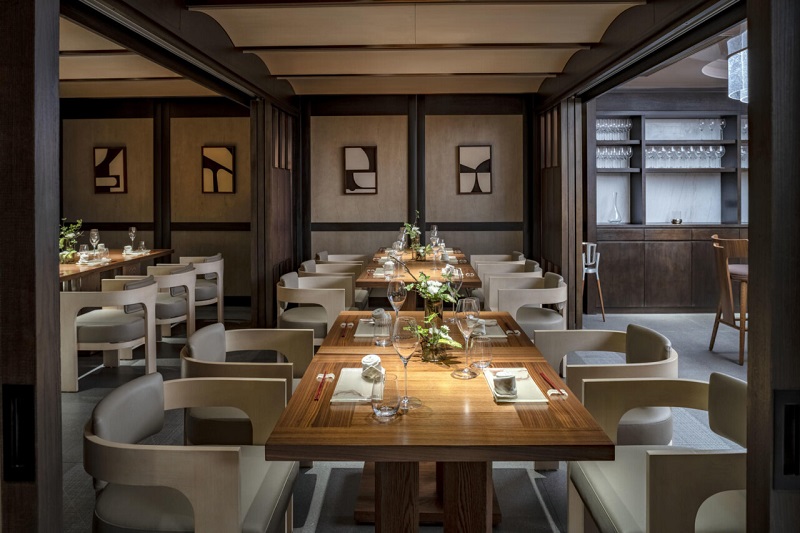 Nhà hàng Hibana được du khách săn đón