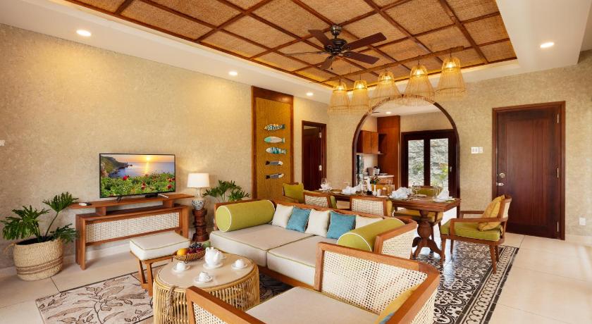 Sao Mai Beach Resort