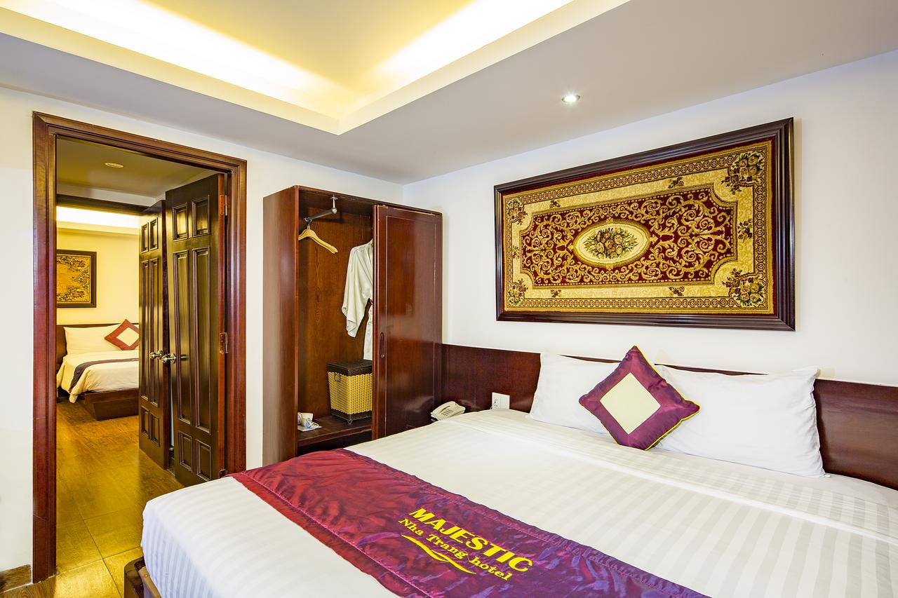 Khách sạn Majestic Nha Trang