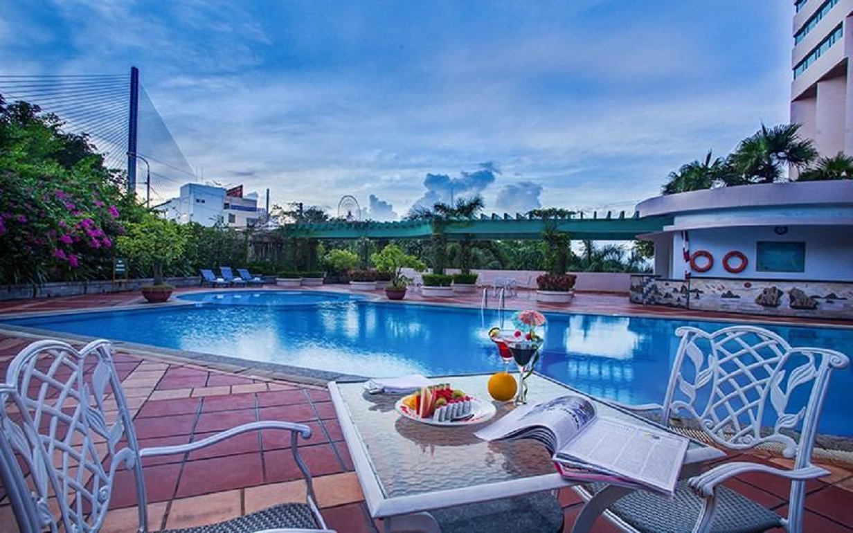 Khách sạn Hạ Long Plaza - Trải nghiệm tuyệt vời cho du khách