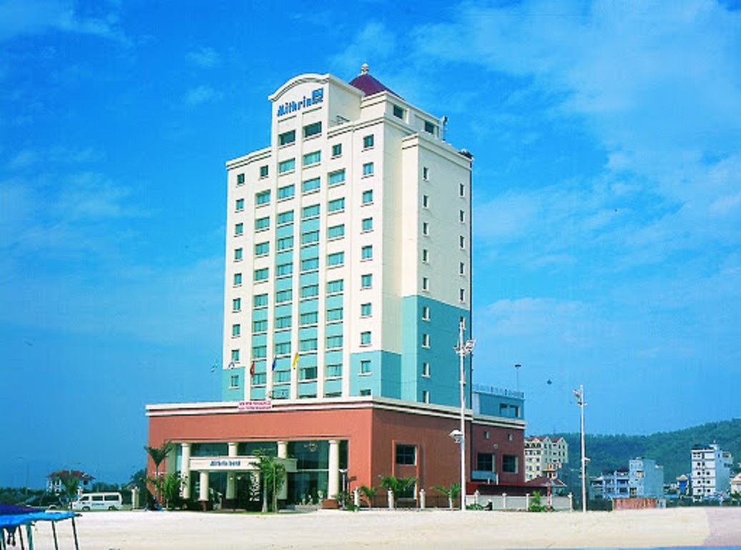 Khách sạn Mithrin Hạ Long sở hữu một vị trí đẹp