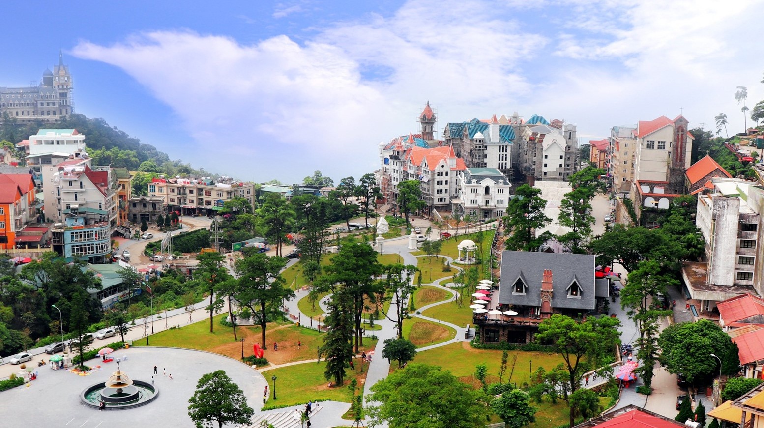 Tam Đảo là một địa điểm đi chơi gần Hà Nội nổi tiếng