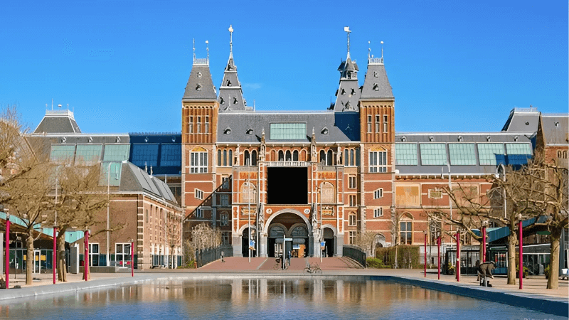 Bảo tàng Rijksmuseum cổ kính tại Hà Lan
