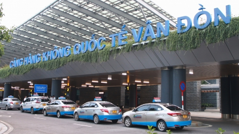 Taxi sân bay Vân Đồn