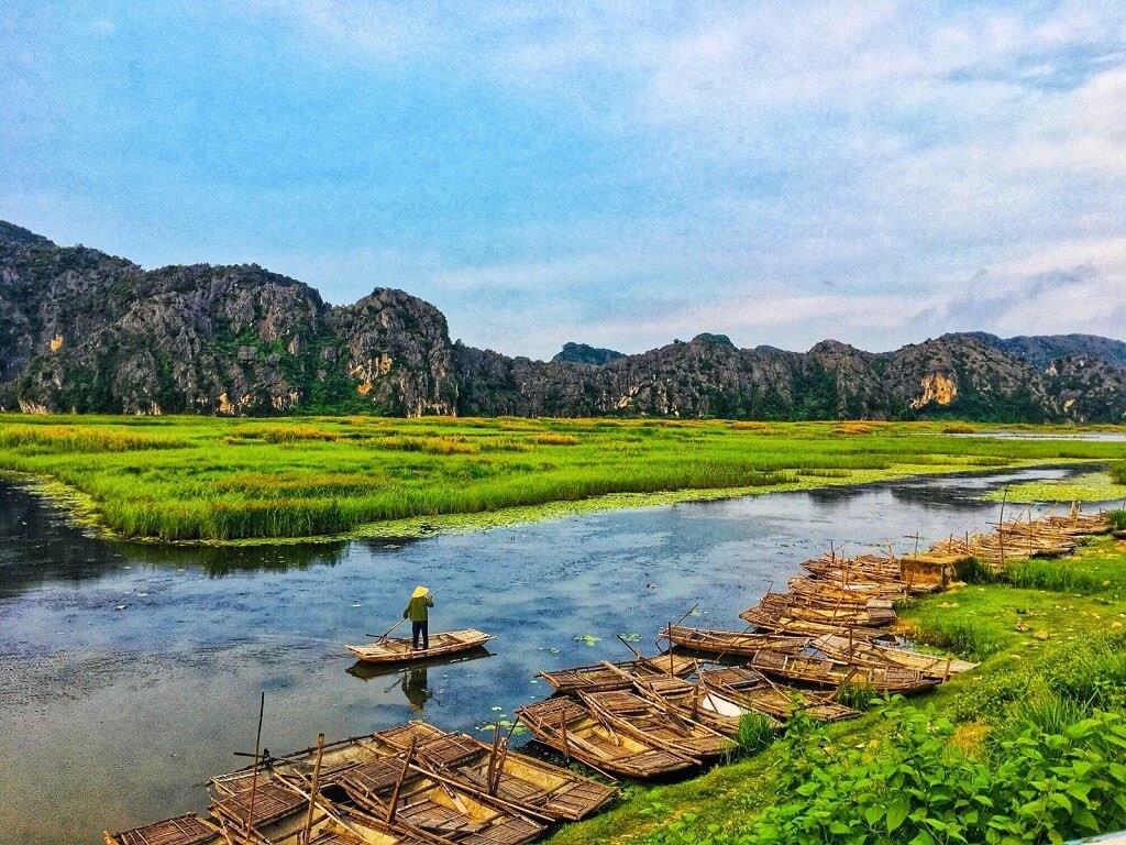 Ninh Bình - Địa điểm du lịch gần Hà Nội trong 2 ngày hot nhất