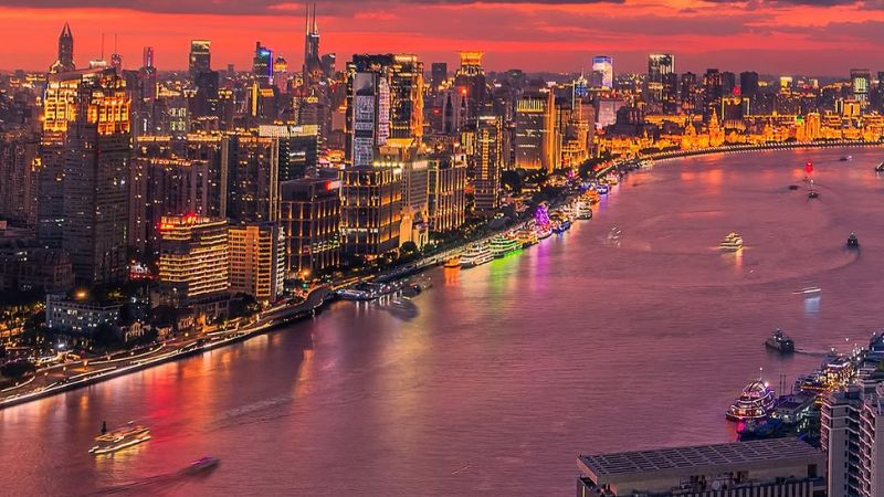 Những c&acirc;u hỏi về s&ocirc;ng Ho&agrave;ng Phố