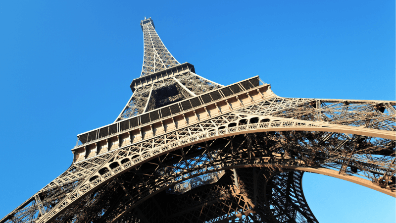 Kiến trúc tháp Eiffel