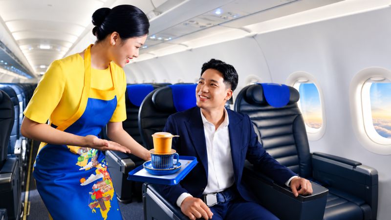 Hành khách trải nghiệm hạng Cao cấp của Vietravel Airlines