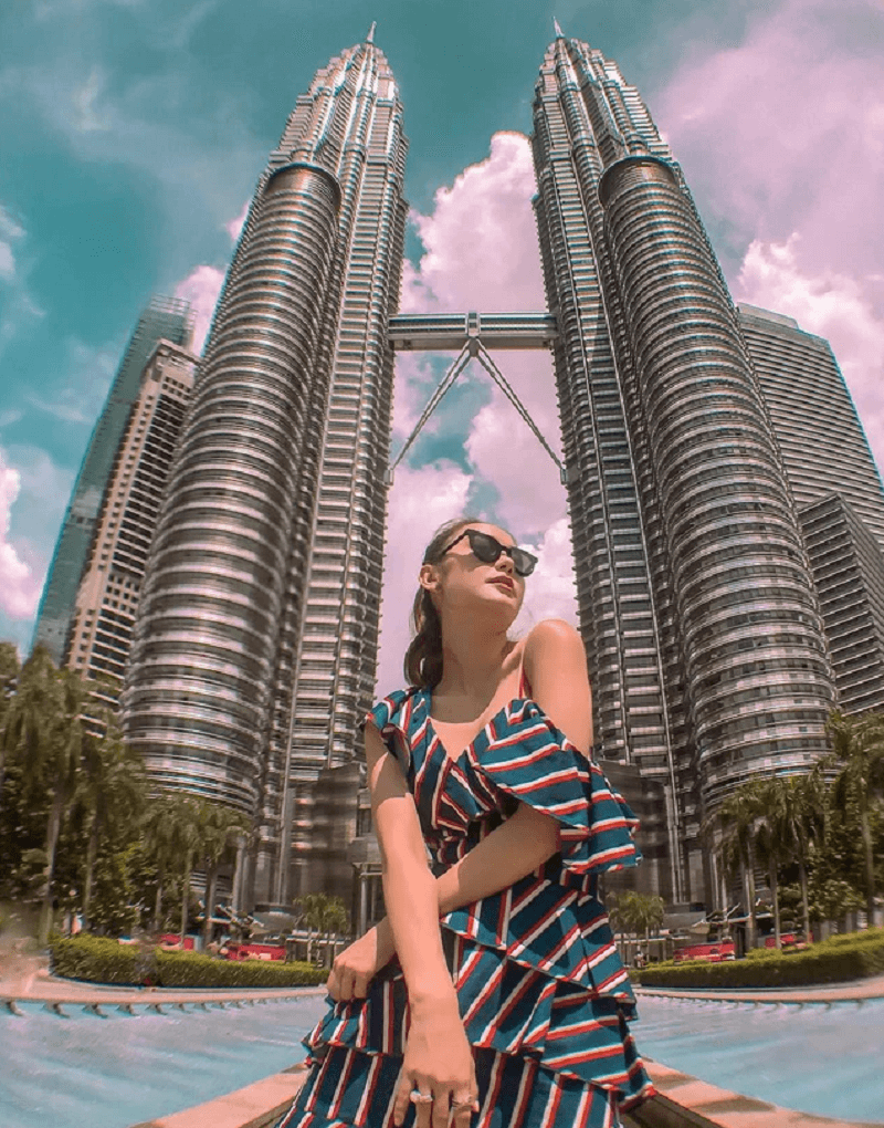Tháp đôi Petronas có vị trí gần Menara Kuala Lumpur
