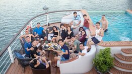 Combo 3N2Đ: Du thuyền Moncheri + À la Carte Ha Long Bay