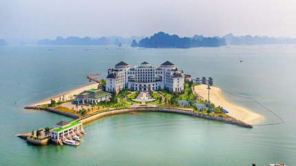Combo 2N1Đ Vinpearl Resort & Spa + thủy phi cơ thưởng ngoạn vịnh Hạ Long