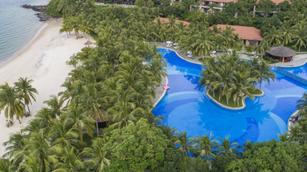 Combo 3N2Đ Nha Trang: Vinpearl Luxury 5* + Bữa tối riêng tư bên bờ biển (TẶNG 60 phút spa cao cấp)