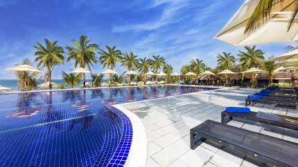 Combo 4N3Đ VinOasis Phú Quốc 5* + Amarin Resort 4* + Vinwonders/Safari Phú Quốc + Vé máy bay khứ hồi