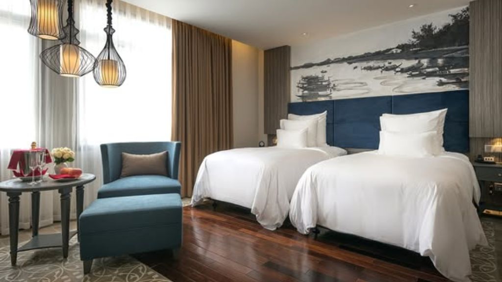 Không gian phòng của Paradise Suites Hotel Hạ Long 4