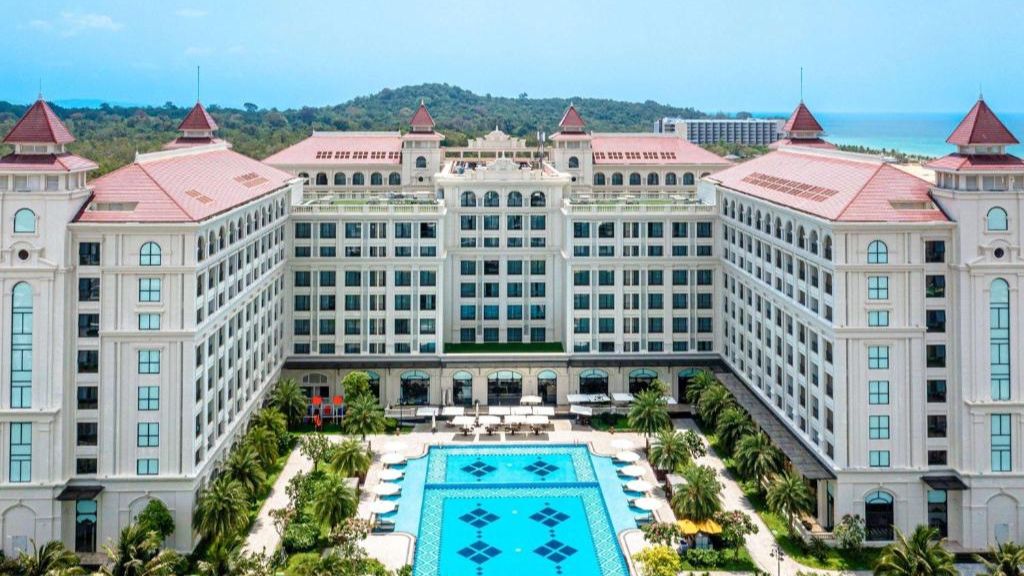 Toàn cảnh khách sạn Wyndham Grand Phú Quốc
