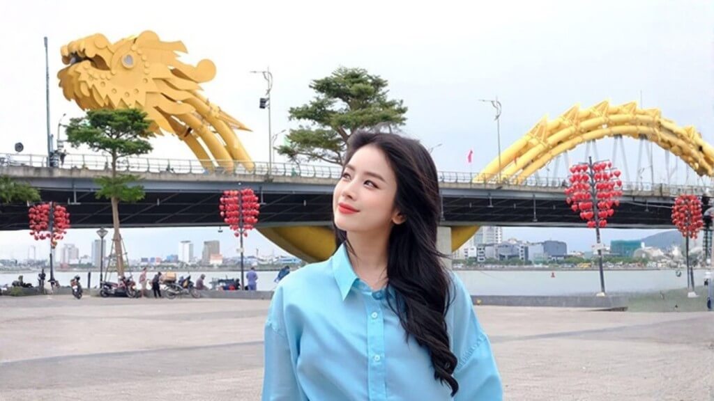 Cầu Rồng biểu tượng của thành phố Đà Nẵng
