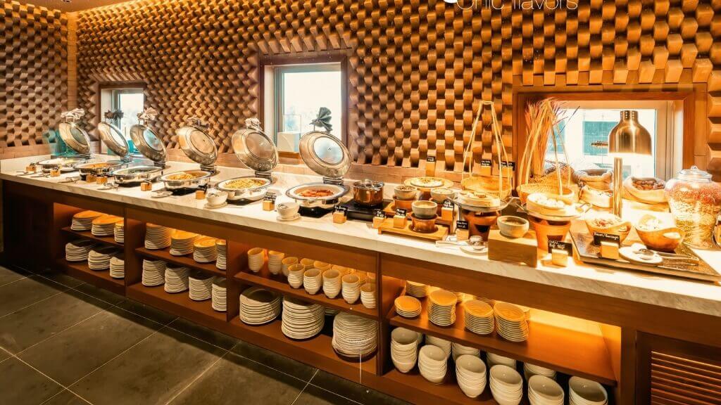 Nhà hàng phục vụ buffet sáng