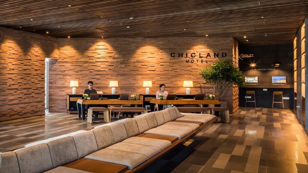 Sảnh lễ tân đón khách tại Chic Land