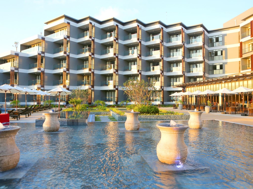 Khuôn viên Novotel Resort Phú Quốc