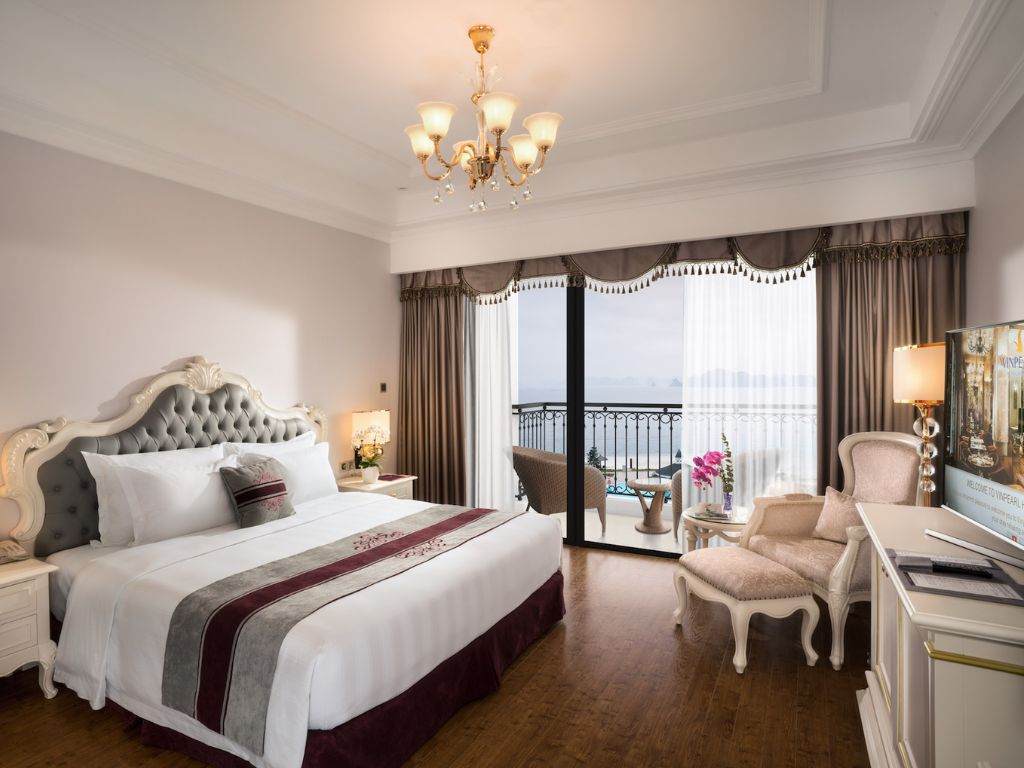 Deluxe Ocen View Vinpearl Hạ Long