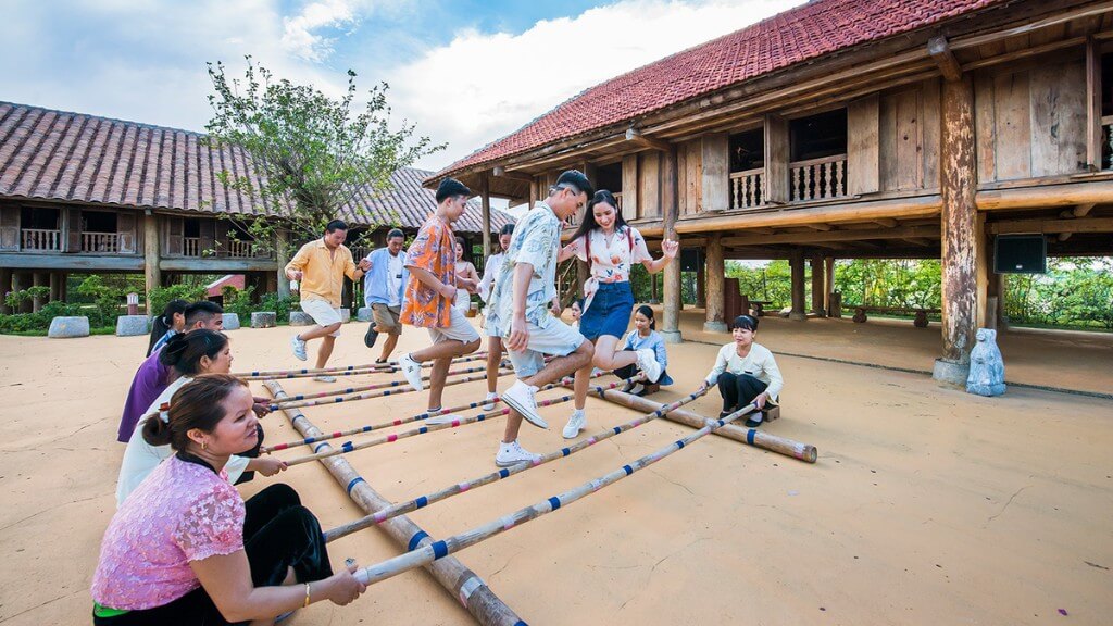 Tìm hiểu văn hóa ở VinWonders Nam Hội An