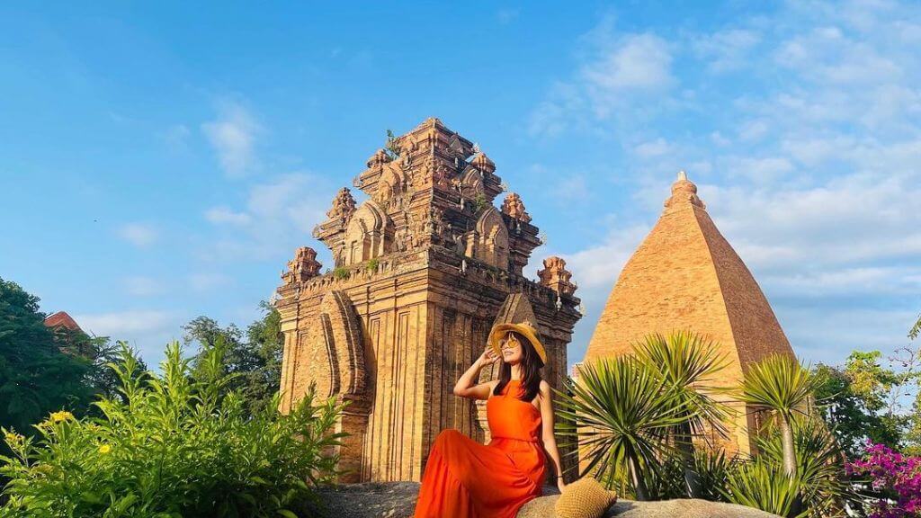Tháp Bà Ponagar