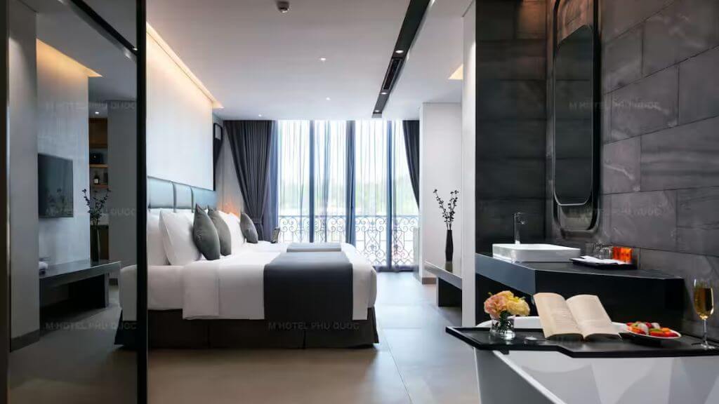 Khách sạn M Hotel Phú Quốc 4  hiện đại