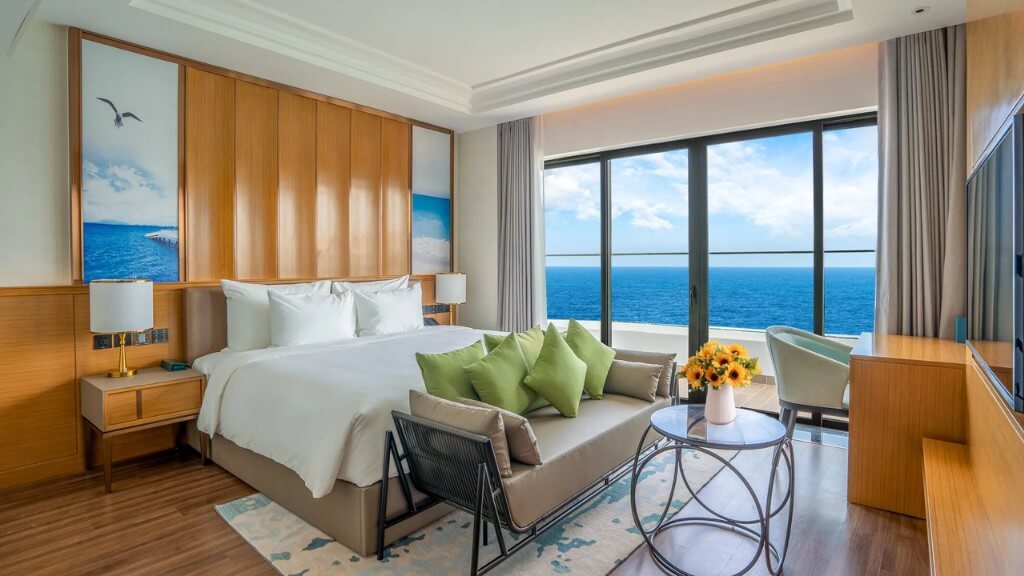 Hạng phòng Premium Bayview tại khách sạn Grand Hyams Quy Nhơn